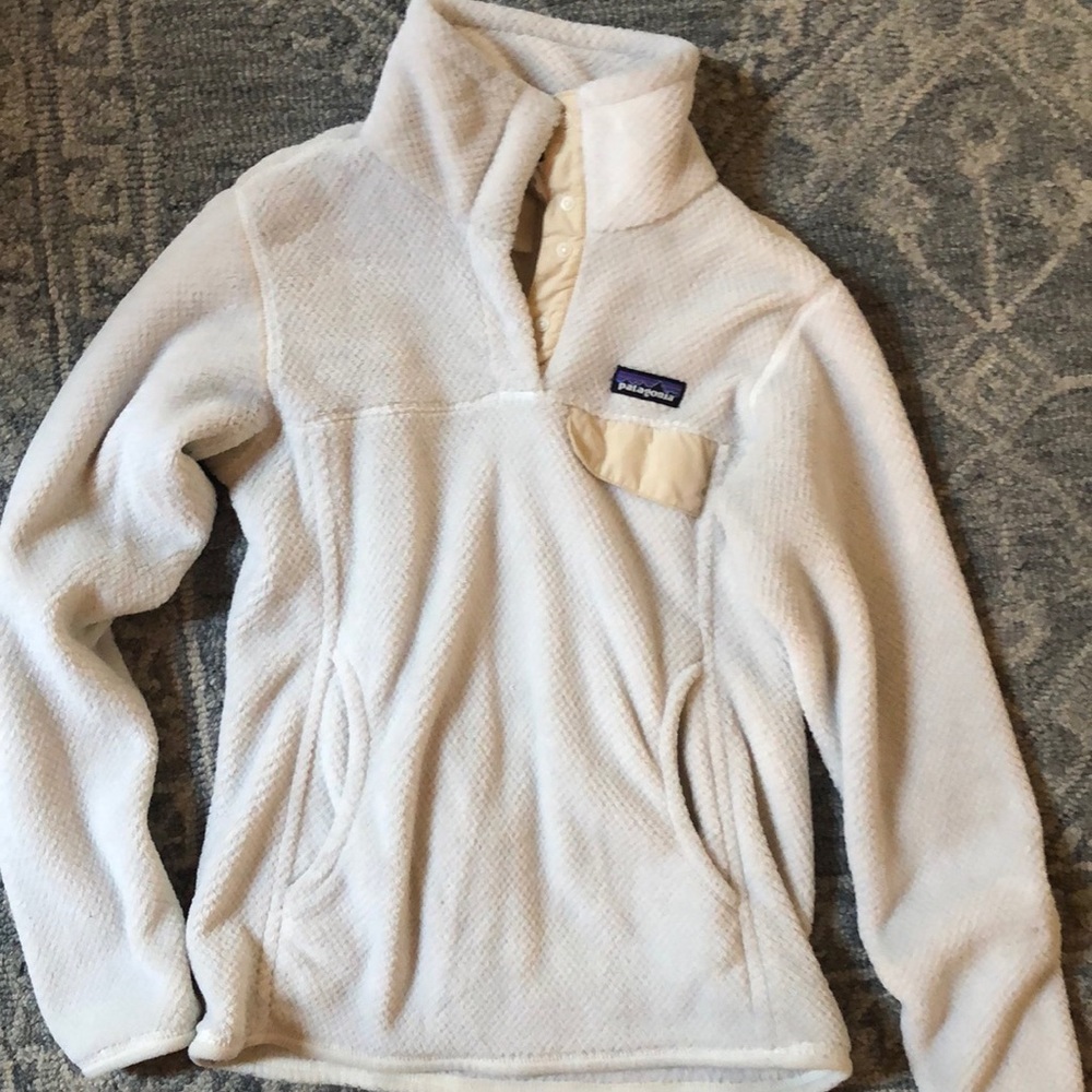 Patagonia women’s pullover
